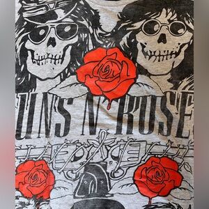 GUNS N ROSES Graphic Tee
